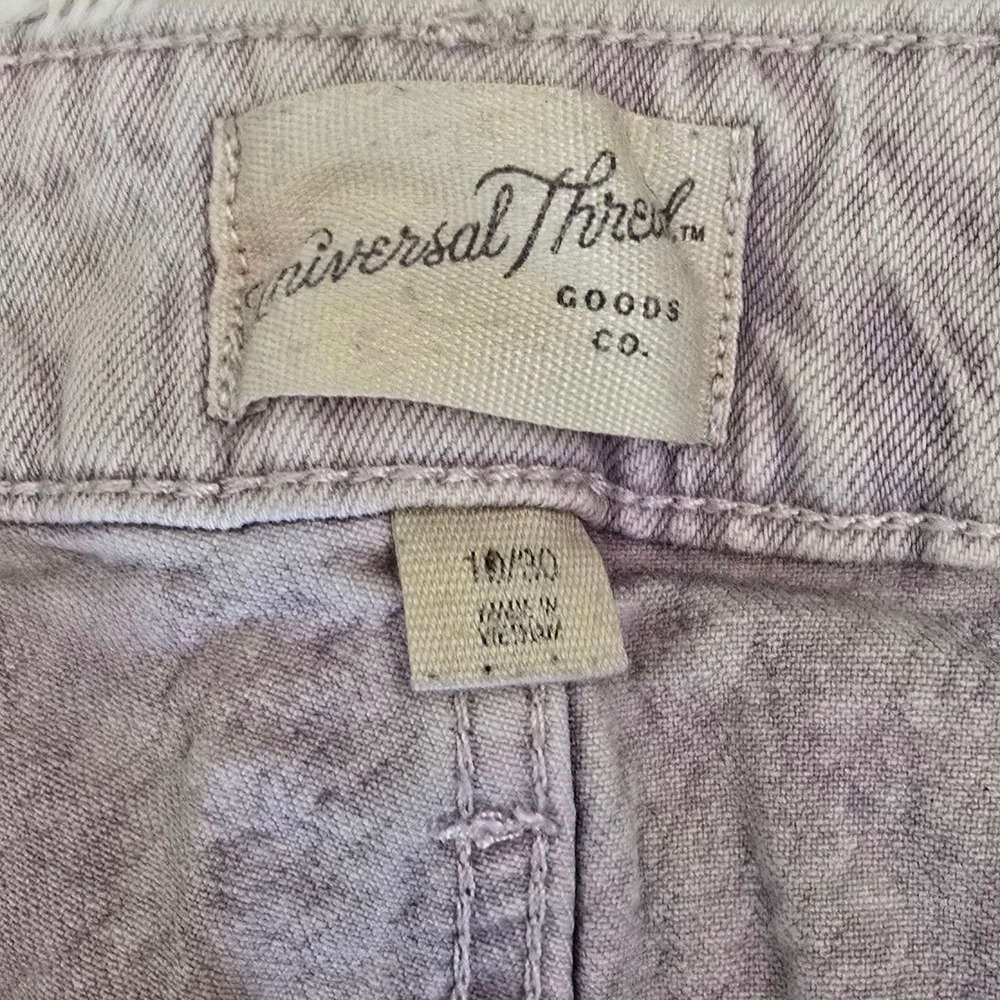 Universal Thread Denim Shorts Size 10 Light Purple Wash Cuffed Hem Casual - Picture 4 of 7